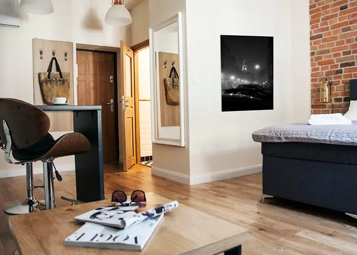 Slusarska Przy Starym 13 Апартаменты